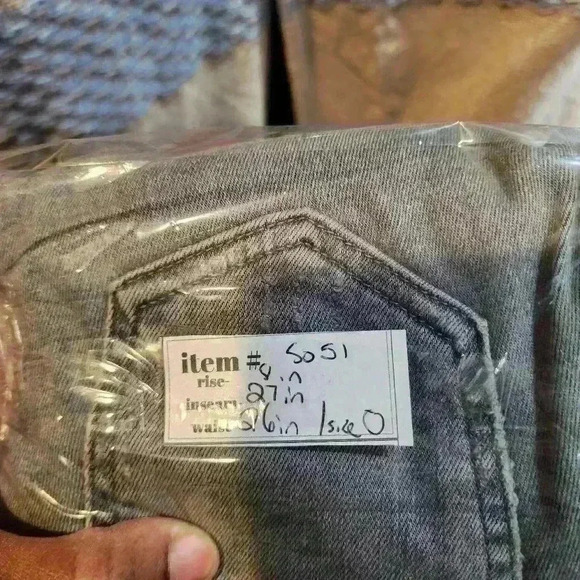 P5051 current Elliot paint splatter  / ripped jeans size 26/0 - Picture 8 of 8